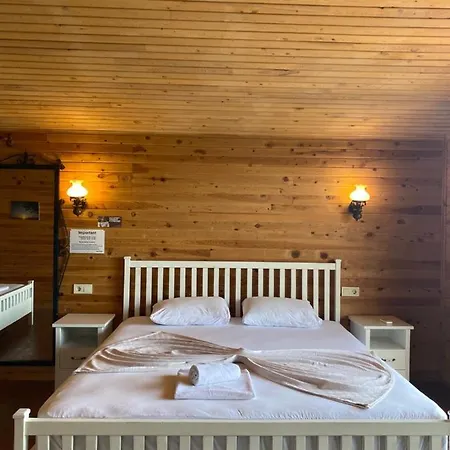 ホームステイ Casa Roja Cedit