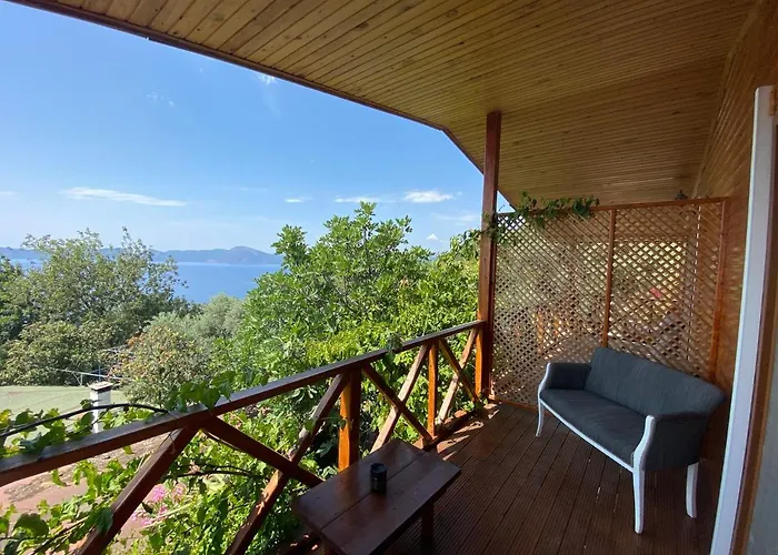 Casa Roja Homestay szállás Cedit